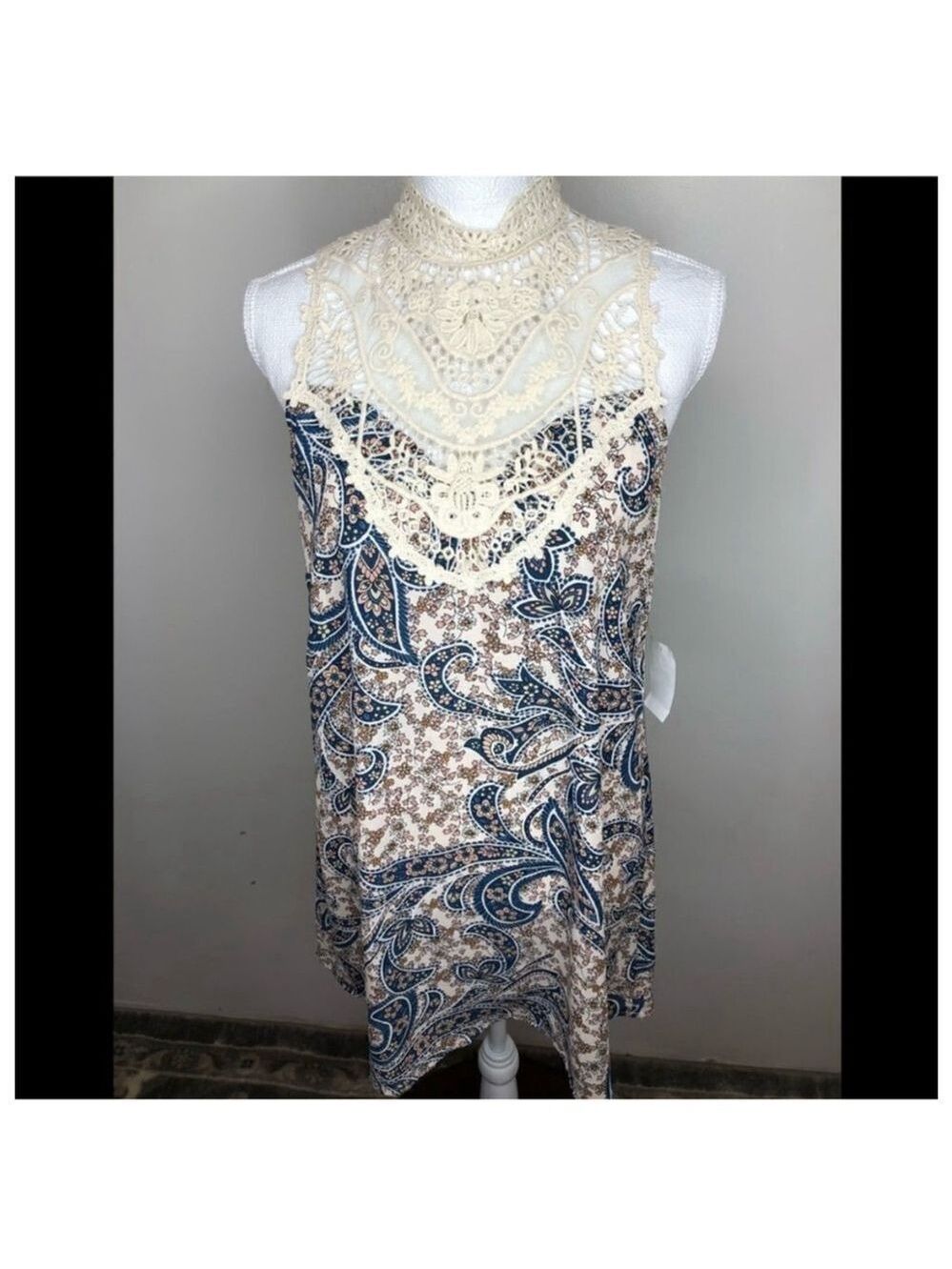Nwt Jodi Kristopher Paisley And Lace Mini Dress, M — image 2 of 5